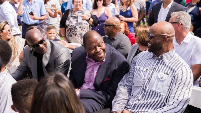 Jeter con invitados de lujo en su entronización al Salón de la Fama en Cooperstown