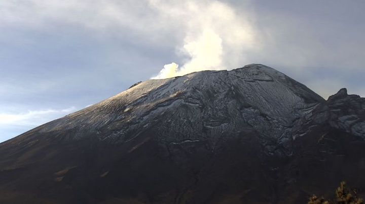 Popocatépetl amanece 'enojado'; registra 5 sismos y 12 exhalaciones
