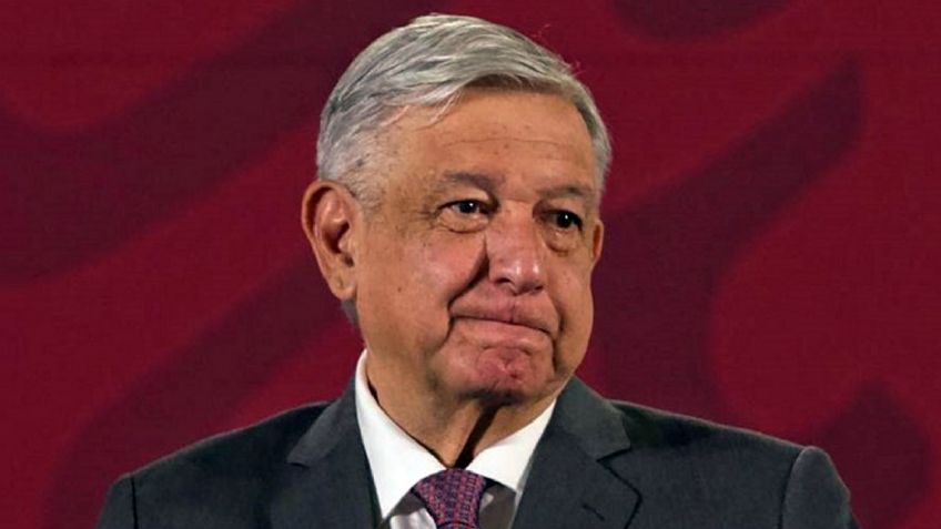 Presidente AMLO ingresó a hospital de la Sedena para revisión de rutina, informa vocero