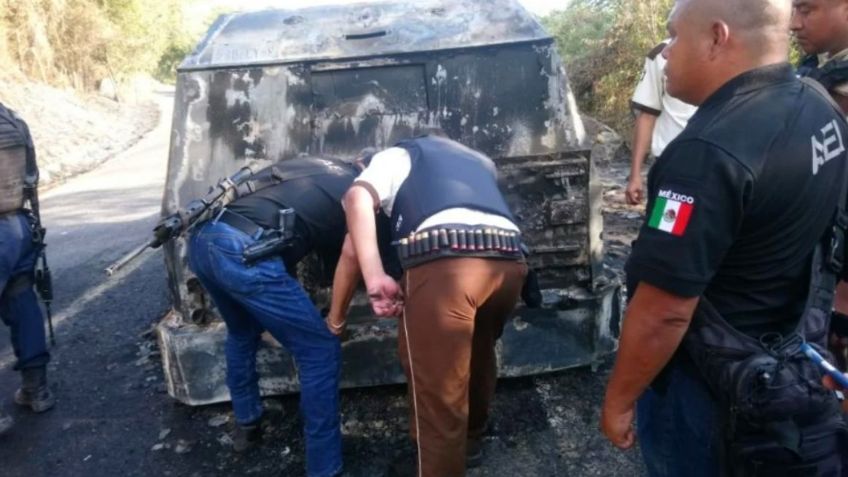 Incendio arrasa con camión de valores por falla eléctrica; consume más de 4 mdp