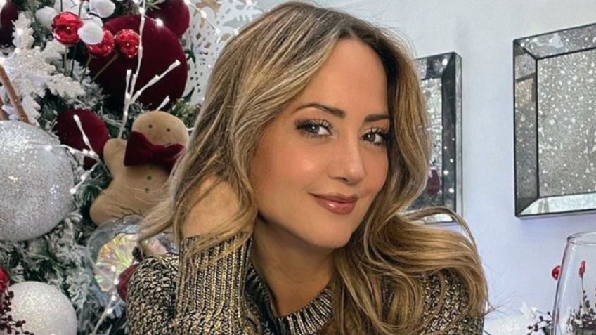 Andrea Legarreta huye del frío de la ciudad y se luce con impactante bañador en Acapulco