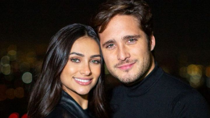 Renata Notni, novia de Diego Boneta, presume marcado abdomen con espectacular bañador