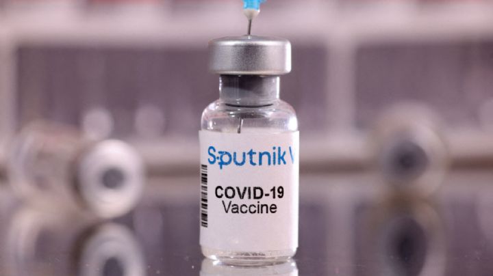 Covid-19: Rusia afirma que Sputnik V es dos veces más efectiva que la vacuna de Pfizer
