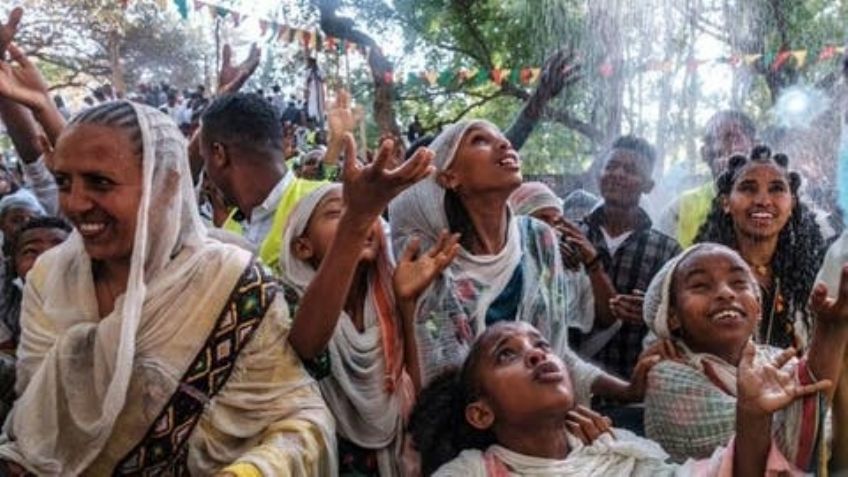 Tragedia: Ladrones con cuchillos irrumpen en iglesia de Liberia; reportan 30 víctimas letales