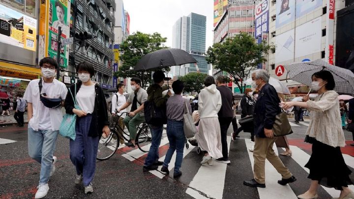 Por alza en casos de Ómicron, el Gobierno de Japón amplia las medidas de restricción del Covid-19
