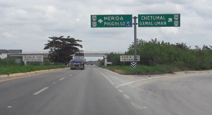 Hallan el cuerpo de una persona en la autopista de Mérida; fue atropellado en diversas ocasiones