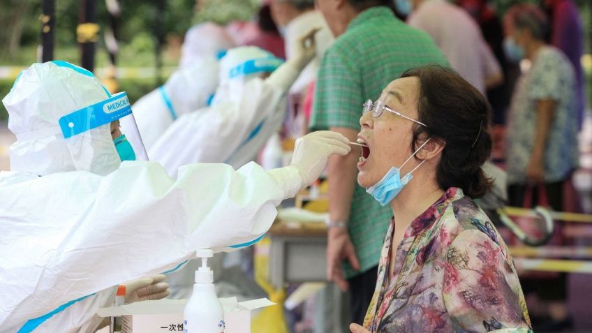 Ciudad de China es sometida a estricto bloqueo por contagios de Covid-19; no tendrían alimento