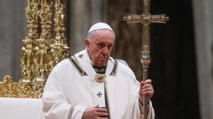 ¡De no creerse! El Papa Francisco 'se lanza' contra los 'perrhijos': "Nos quita humanidad"