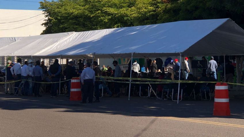 Sigue huelga de trabajadores de Oomapasc; todavía no hay acuerdo, dice alcalde Lamarque Cano