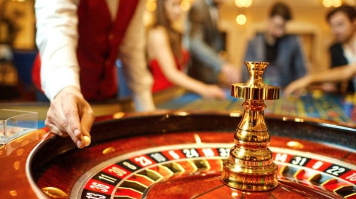 Casinos en Nuevo León apagan sus luces; los clausuran por desacato a medidas anti Covid-19