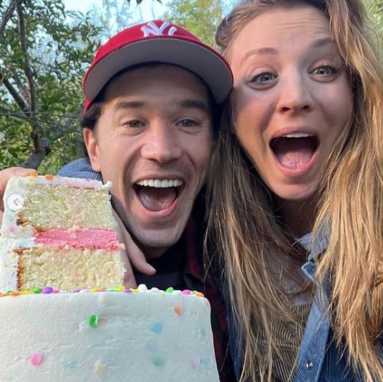 Kaley Cuoco y Tom Pelphrey descubren que tendrán una niña