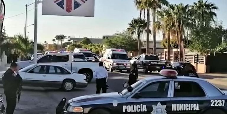 FGJE investiga asesinato de expolicía en SLRC, Sonora. Foto: Facebook