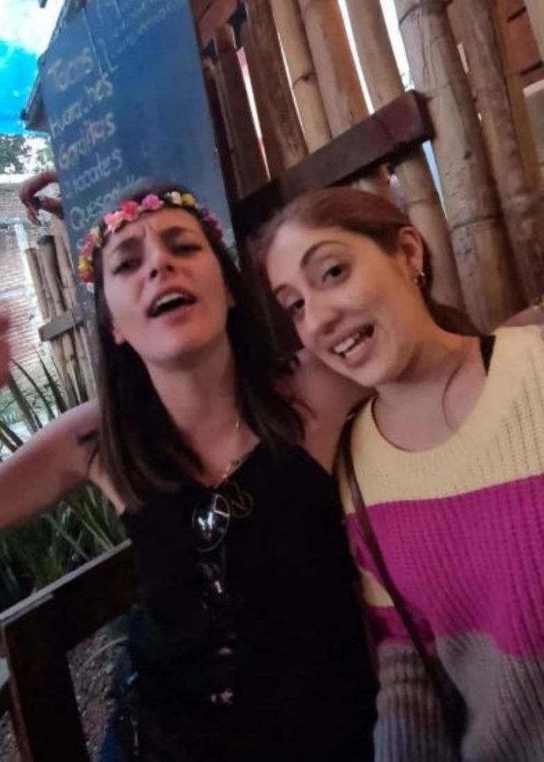 Nerea Godínez y Bertha Ocaña se divierten juntas