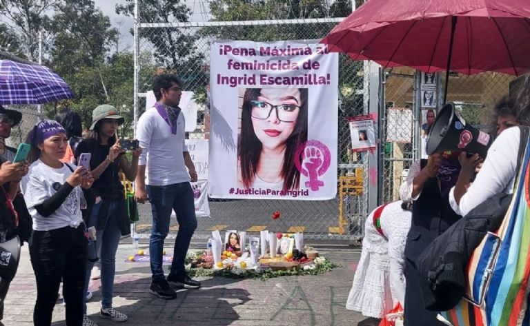 Personas que exigían la pena máxima para el agresor de Ingrid Escamilla