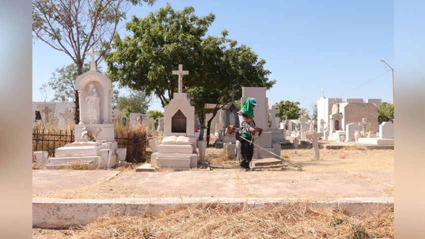 Avanza el trabajo en los panteones de Cajeme por el Día de Muertos