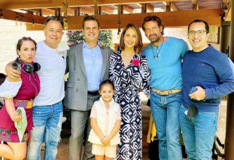 Elenco de Mi camino es amarte