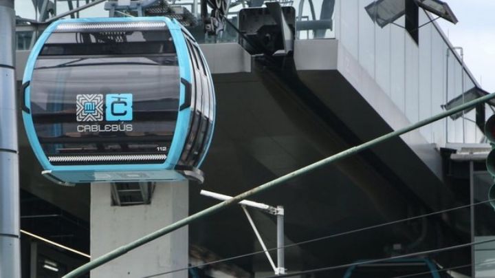 Nada atinado: Cablebús aparece con 'embolsados' en esta estación; fue para Halloween