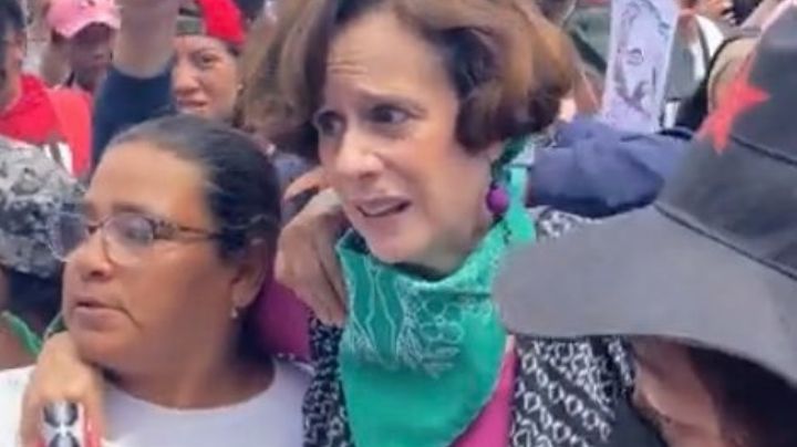 Por esta razón corrieron a Denise Dresser de la Marcha del 2 de octubre en el Zócalo