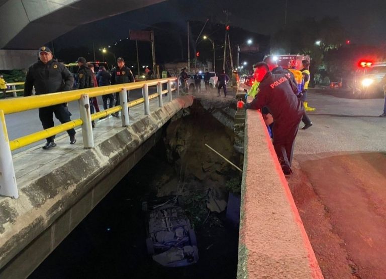 Autoridades se movilizaron por un accidente al norte de CDMX. Foto: Twitter