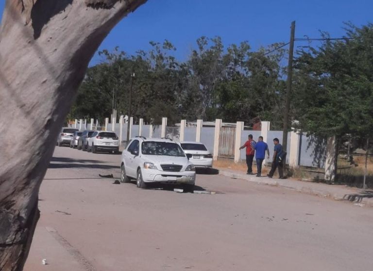 El automóvil que atacado a balazos en Empalme 