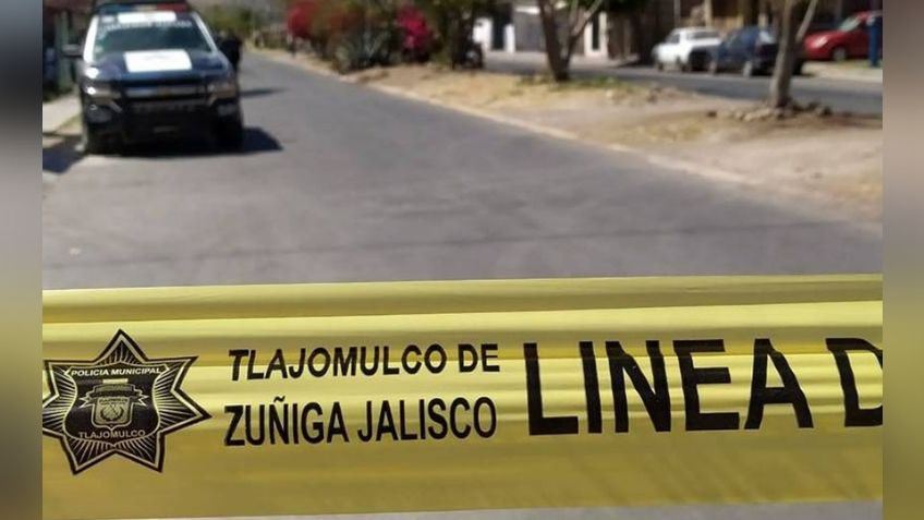 Hallan el cuerpo calcinado de una mujer en medio de un predio baldío de Jalisco