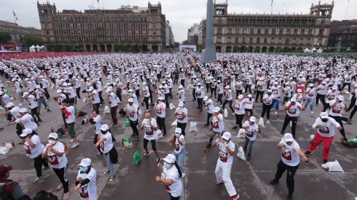La Ciudad de México impuso nuevo Récord Guinness por la clase en trampolín más grande