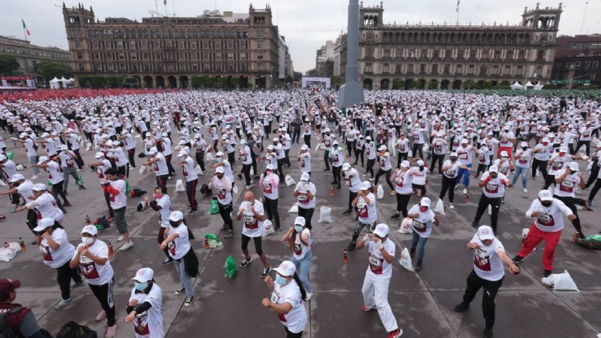 La Ciudad de México impuso nuevo Récord Guinness por la clase en trampolín más grande