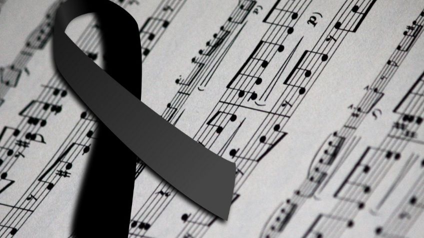 Luto en la música: A los 55 años, fallece querido artista; muere en pleno programa en vivo