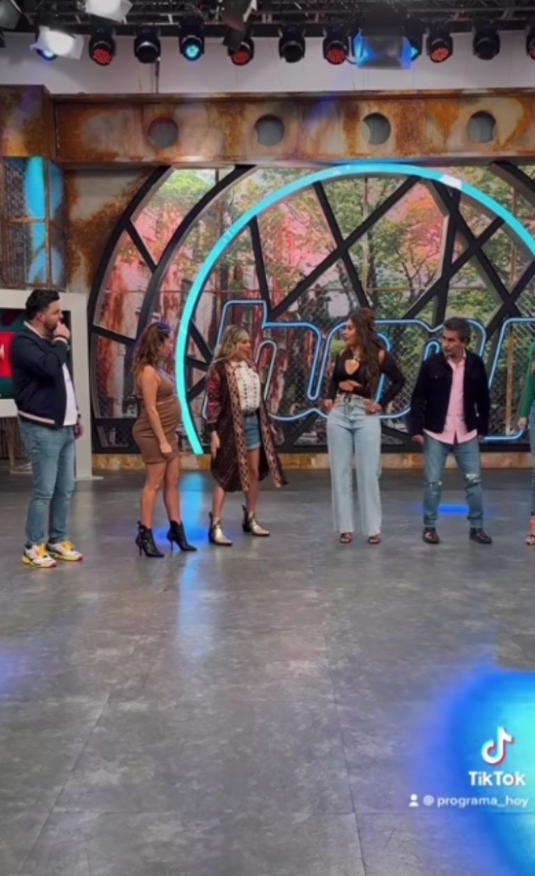 Instagram @programahoy