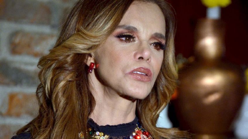 Tras fracaso en 'Siempre Reinas', Lucía Méndez es destrozada por abusar de los filtros en esta FOTO