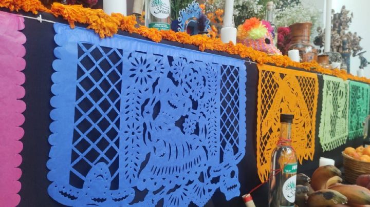 Así es la elaboración del Papel picado para Día de Muertos en el Estado de México