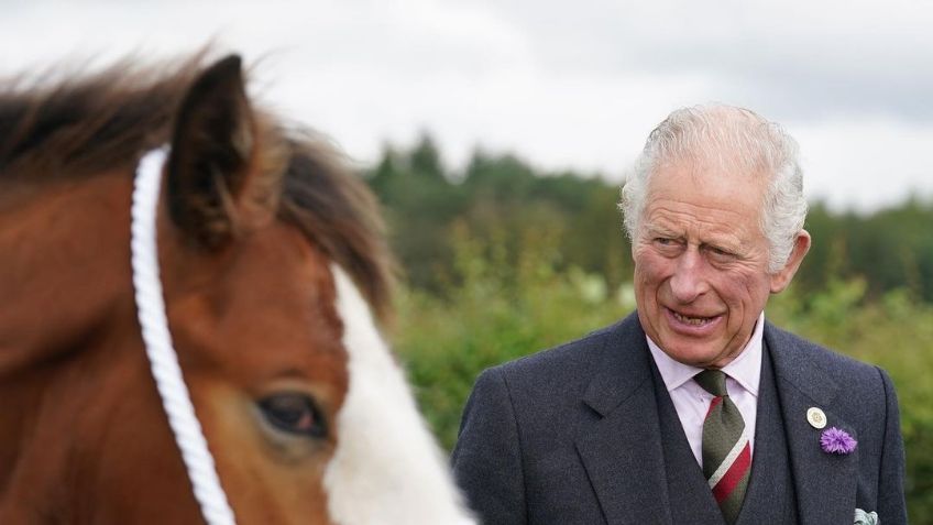 Todavía es tentativa: Ya con 74 años, este día será la coronación de Carlos III; usará estas joyas