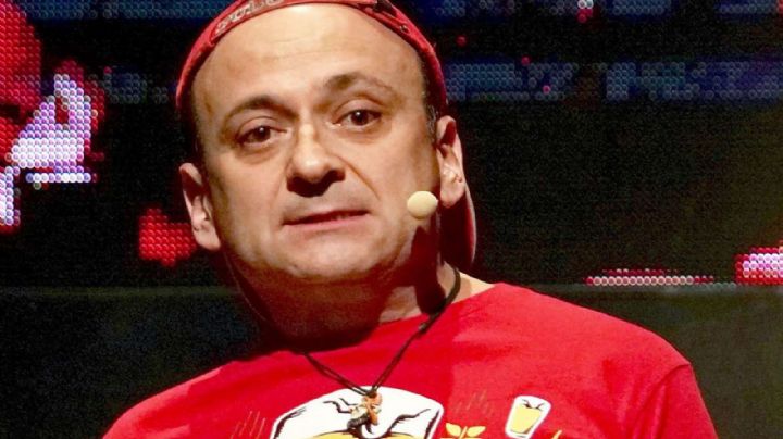 Inesperado: Eduardo España envía un mensaje de alerta sus fans y ellos se burlan de él