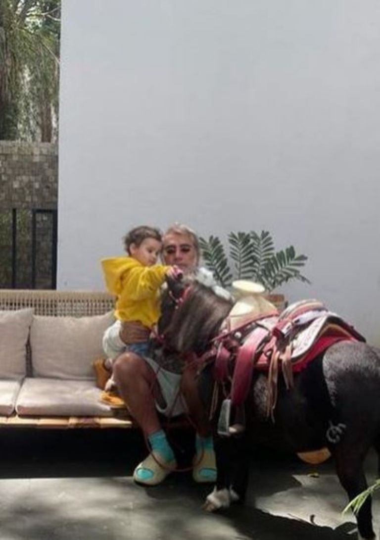 Alejandro Fernández y Cayetana