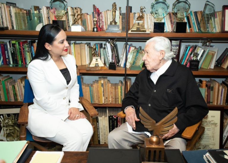 Ignacio López Tarso con Sandra Curvas