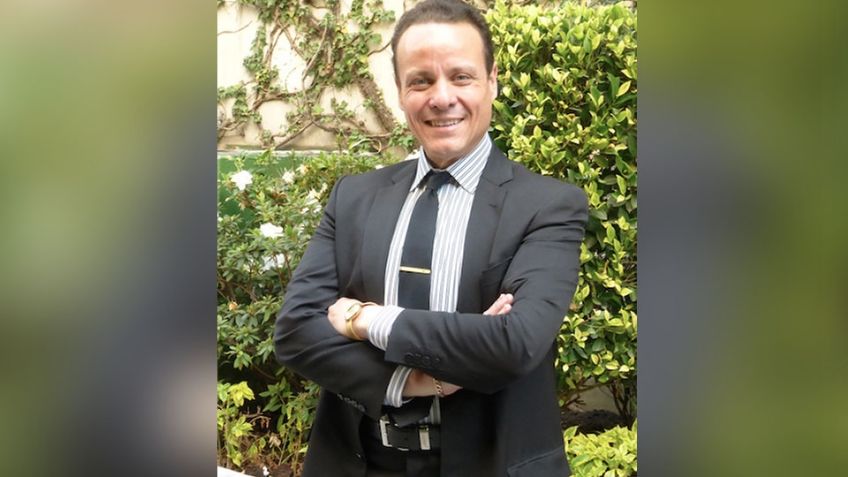 Rubén Cerda, exactor de Televisa, relata que la vida de su esposa corre peligro; necesita trasplante