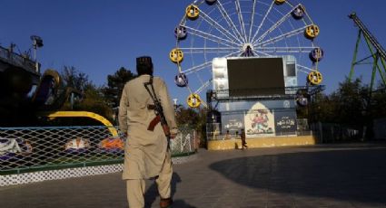 De no creer: Talibanes ponen más restricciones a las mujeres; quedan fuera de estos lugares