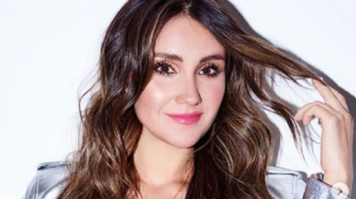 Dulce María le dice "adiós" a la 'Elite Way School' con acaloradas FOTOS para afamada revista