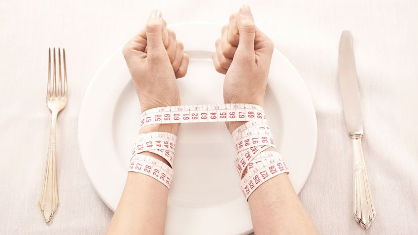 Científicos afirman que los trastornos alimenticios pueden detectarse antes de ser diagnósticados