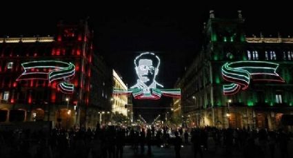 Zócalo se 'pone guapo' por el Aniversario de la Revolución Mexicana; así se ve el alumbrado