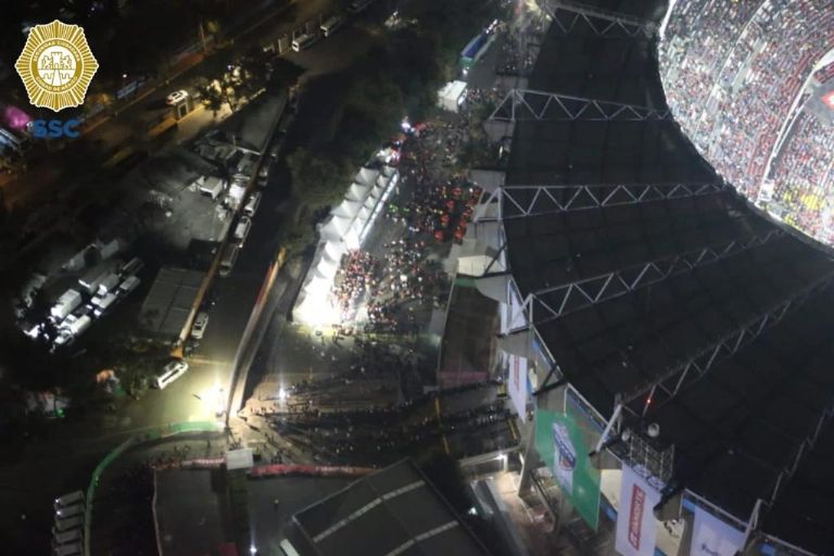 Operativo en el Estadio Azteca