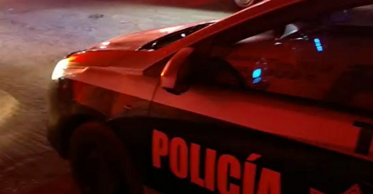 Autoridades llegan al sitio