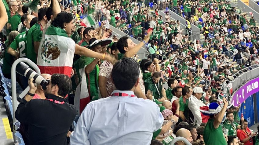 Tras 'milagro' de Guillermo Ochoa, FIFA investiga a México por cánticos discriminatorios