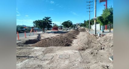 Obra en Guaymas un riesgo para automovilistas, sin señalización, ni iluminación, denuncian vecinos