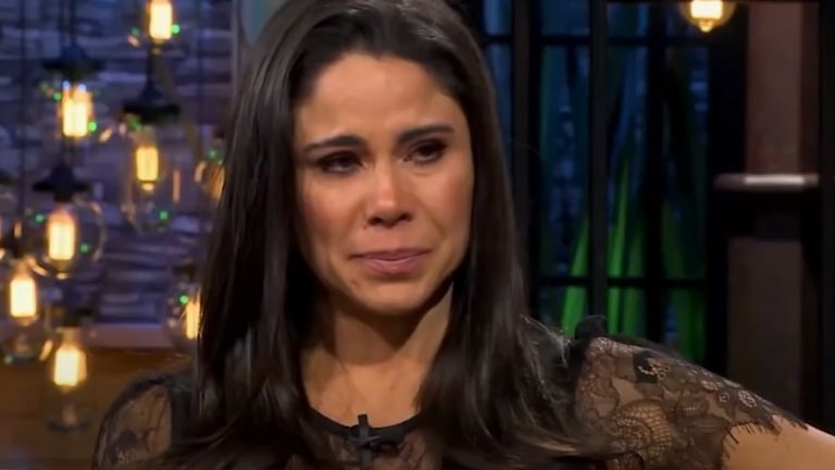 Paola ha llorado al hablar de su divorcio