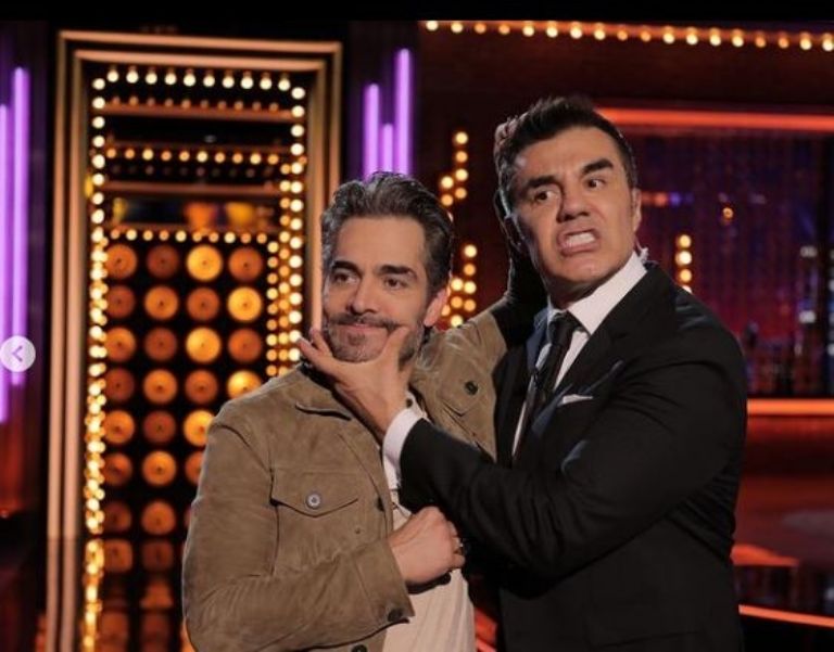 Omar Chaparro y Adrián Uribe