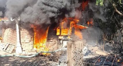 Voraz incendio en vivienda de Cajeme moviliza a los Bomberos: Inmueble queda hecho cenizas