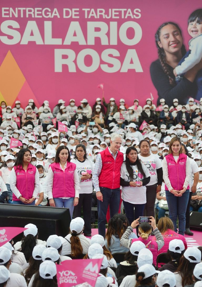 Entrega de Salario Rosa en Edomex