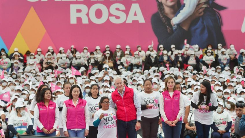 Alfredo Del Mazo destaca el apoyo del Salario Rosa a las familias de la entidad