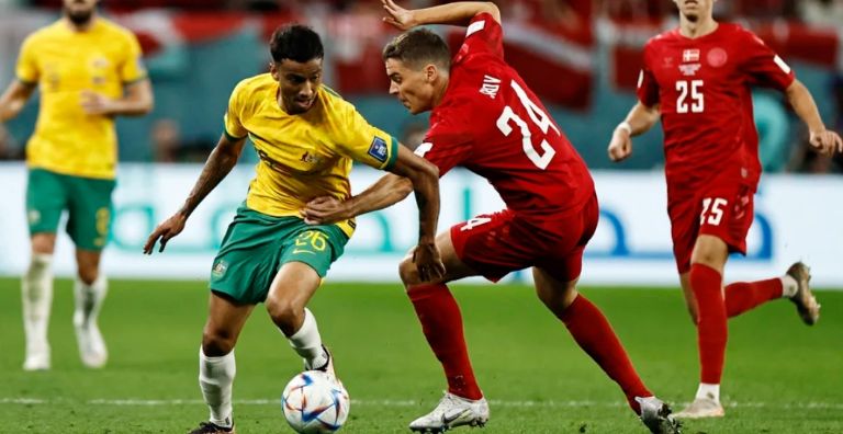Australia venció a Dinamarca 1-0 y avanzó a Octavos de Final. Foto: Internet